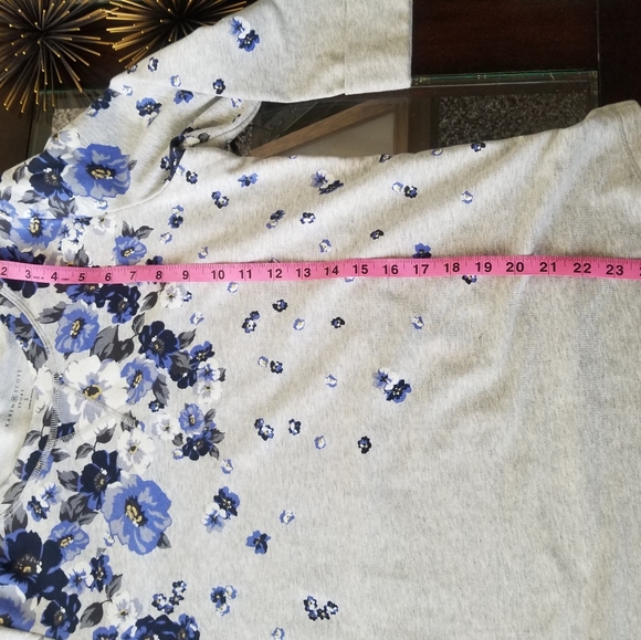 2 Karen Scott Sport Floral Sweatshirt Bundle Wmn S - Picture 7 of 10